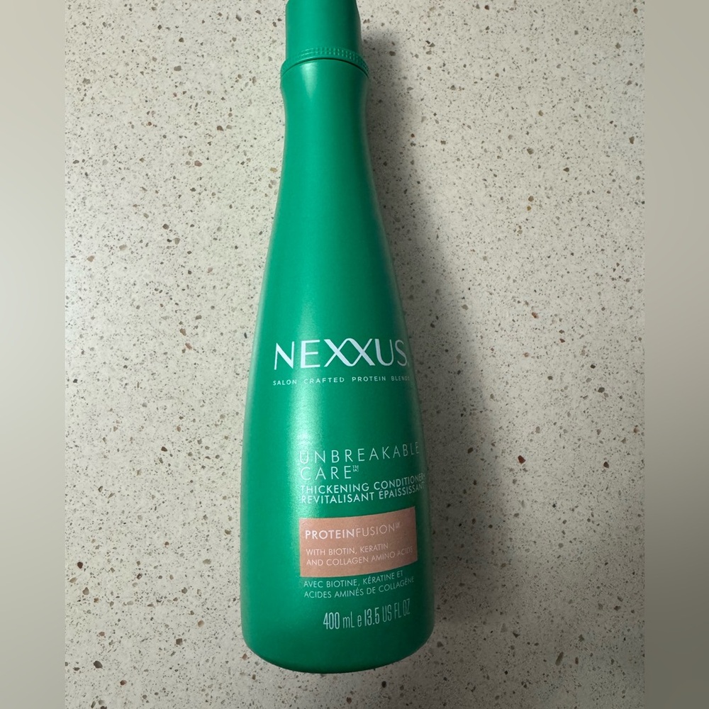 Nexxus Unbreakable Care Thickening Conditioner - Green